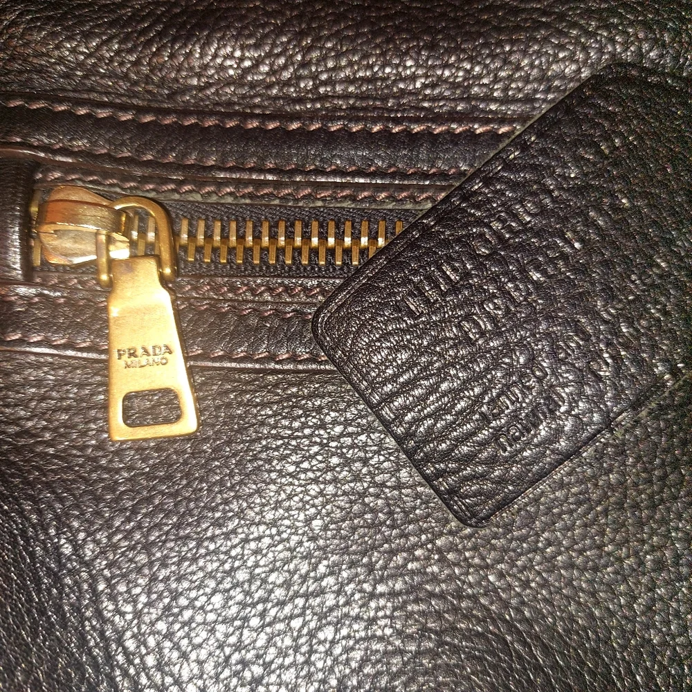 Prada Vittelo Bag - Picture 9 of 13